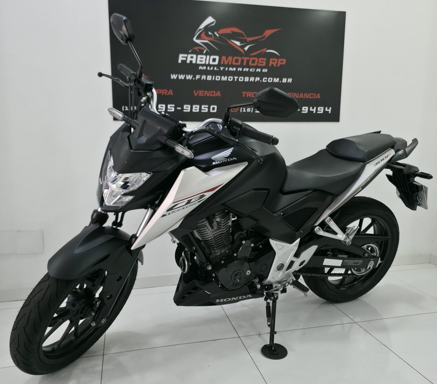 HONDA CB300F TWISTER CBS - Imagem 4
